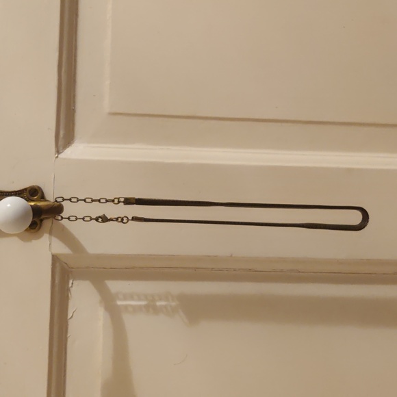 Medium Length Necklace - Picture 1 of 3
